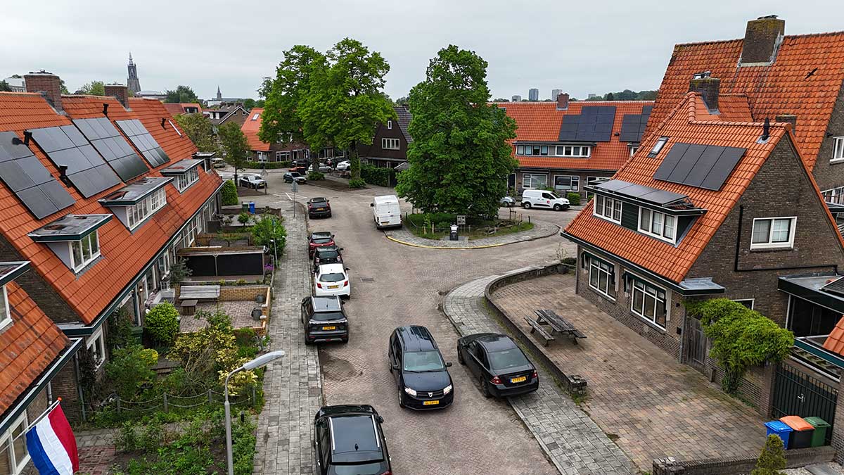 Amersfoort Oude Holle dakrenovatie straat